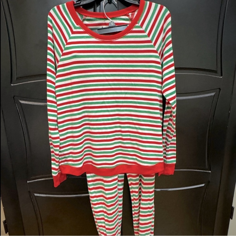 Pajamarama Women’s Christmas Pajamas Set